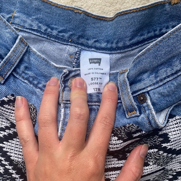LF patterned LEVI jean short style 577 - Picture 2 of 3